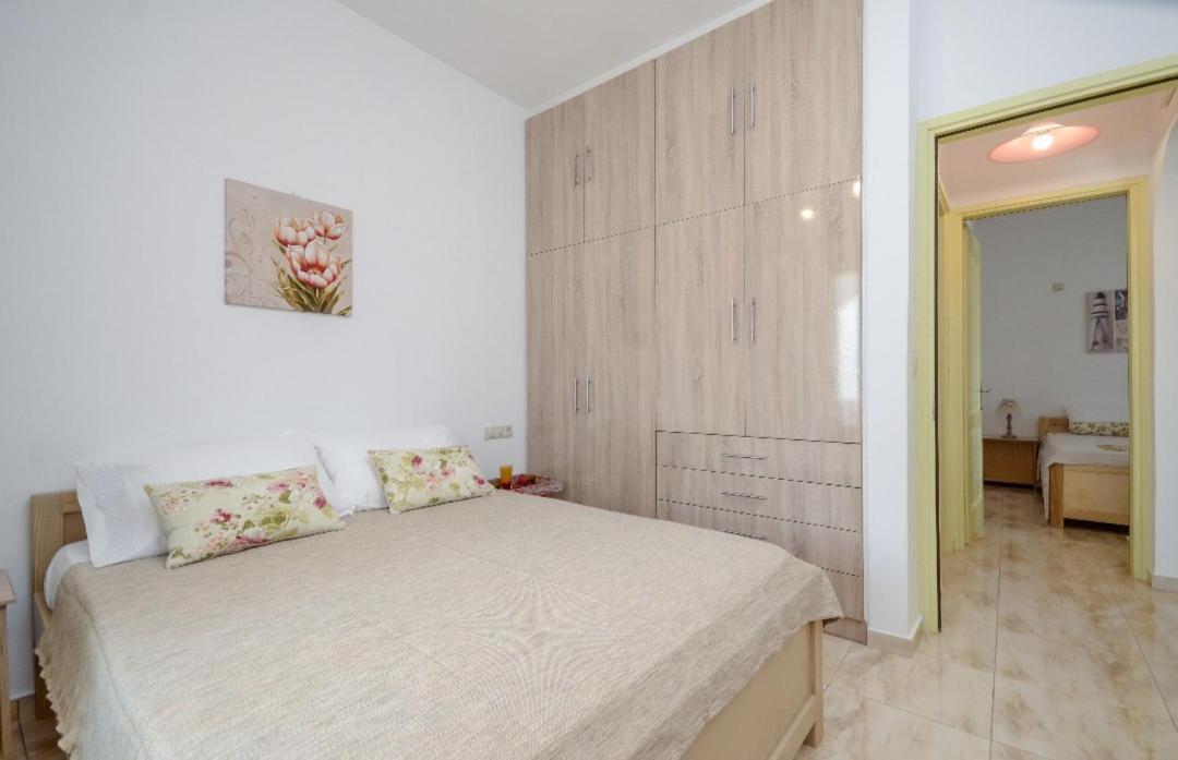 Apartament Kapris House Agios Prokopios  Pokój zdjęcie